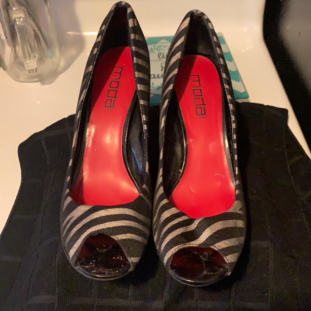 Peep Toe Shoes